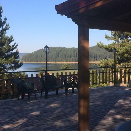 A Due Passi Bed & Breakfast Лорика Екстериор снимка