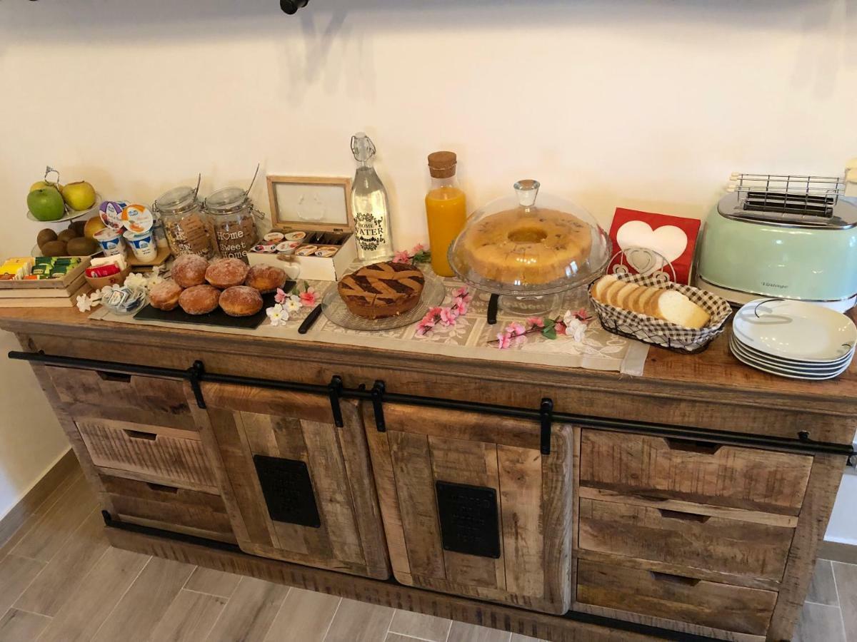 A Due Passi Bed & Breakfast Лорика Екстериор снимка